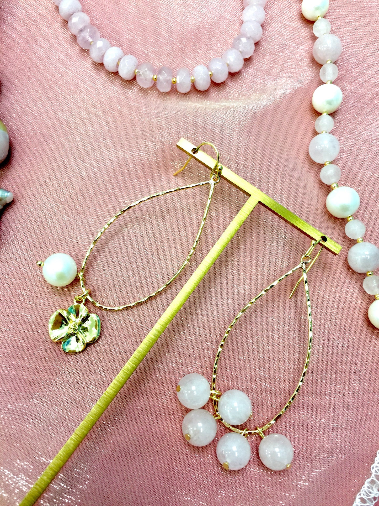 Rose Quartz & Freshwater Pearl Over Sized Earrings DE216 - FARRA