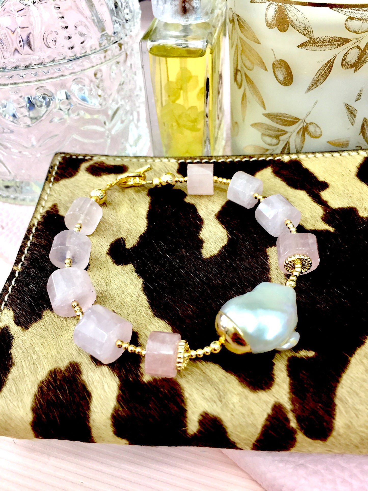 Rose Quartz & Baroque Pearls Bracelet DB205 - FARRA