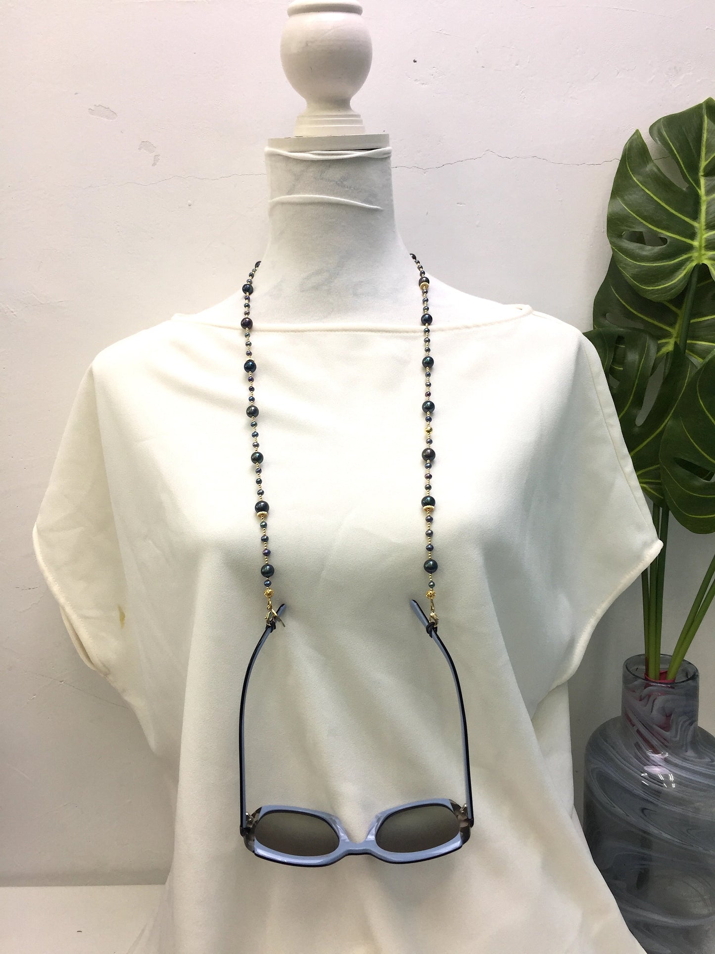 Versatile Black Freshwater Pearls Glasses Chain EC011 - FARRA