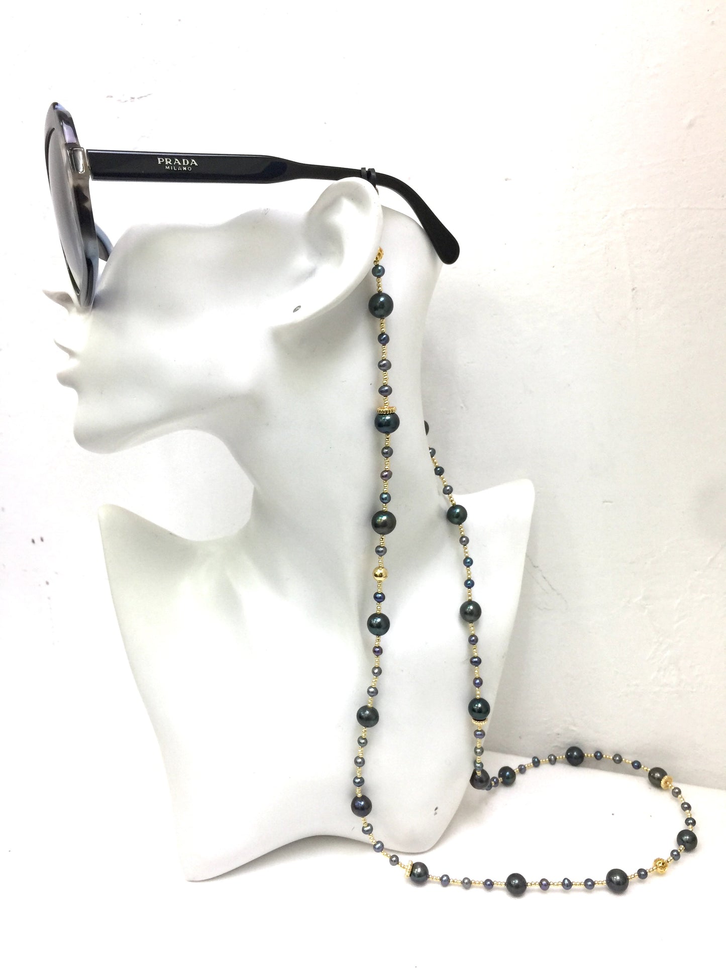 Versatile Black Freshwater Pearls Glasses Chain EC011 - FARRA