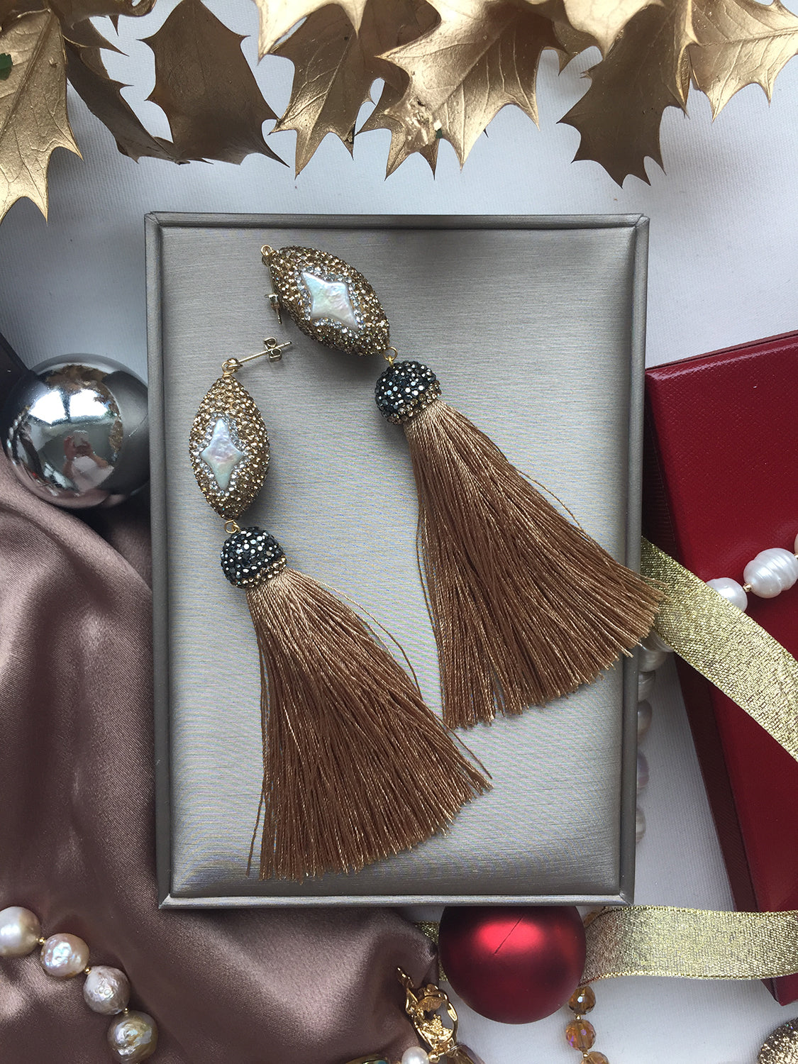 Wholesale Golden color rhinestones with tassel earrings PGE024 - FARRA