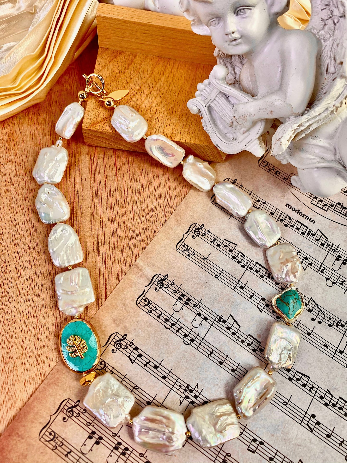 Rectangle Freshwater Pearls With Turquoise Stones Short Necklace EN011 - FARRA