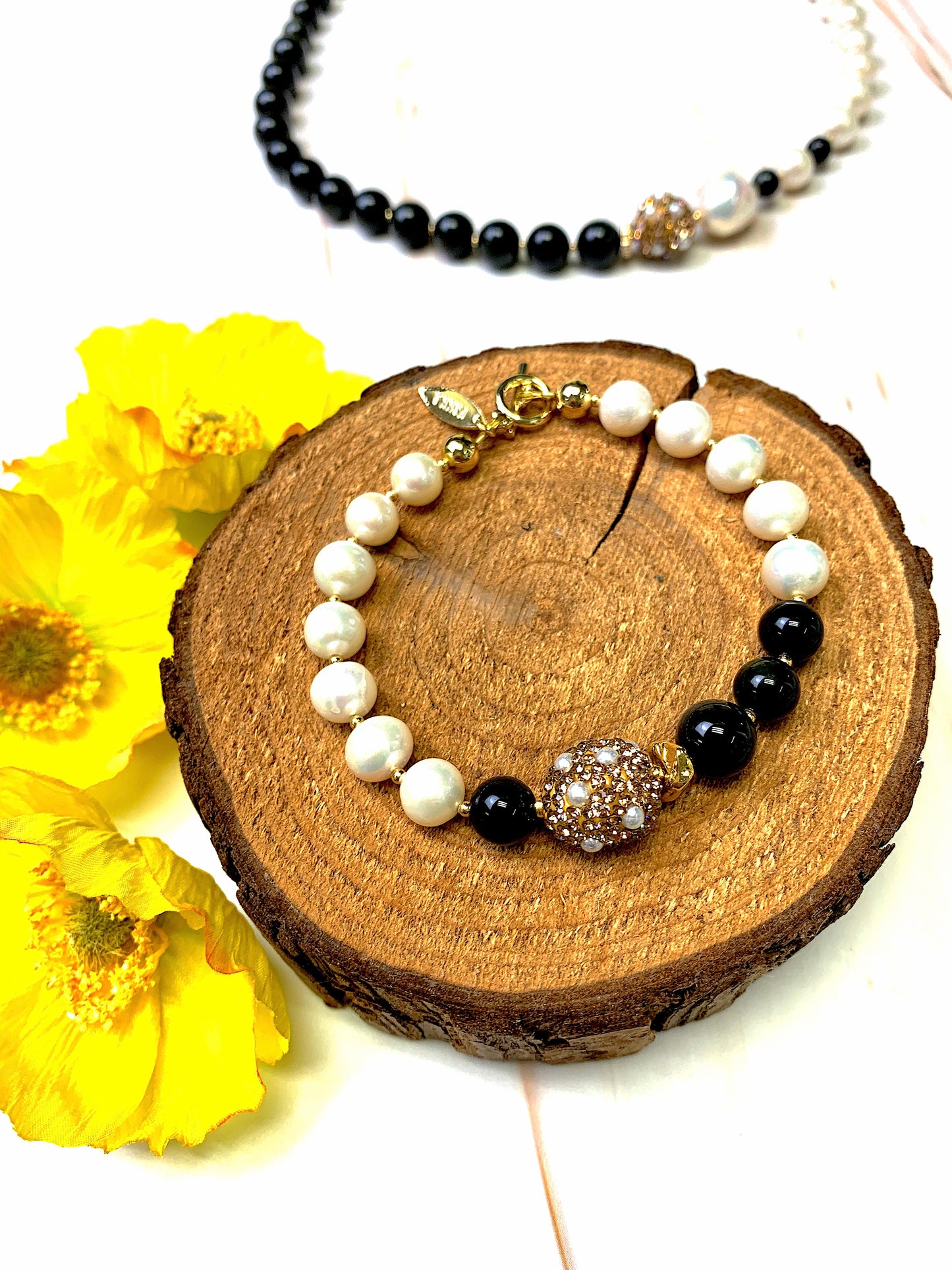 Freshwater Pearls With Black Obsidian Bracelet FB003 - FARRA