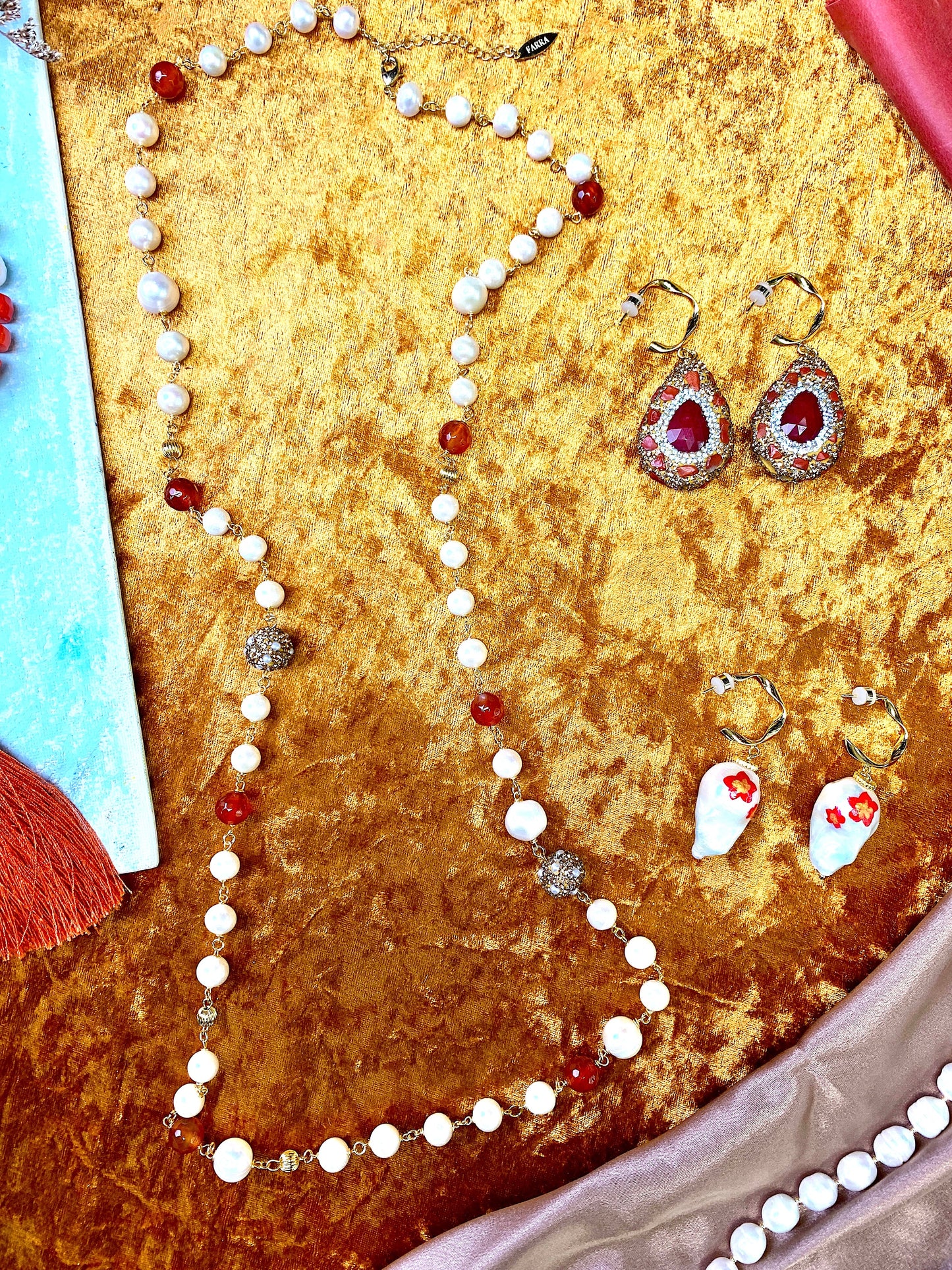 Freshwater Pearls with Red Agate Chain Necklace FN007 - FARRA