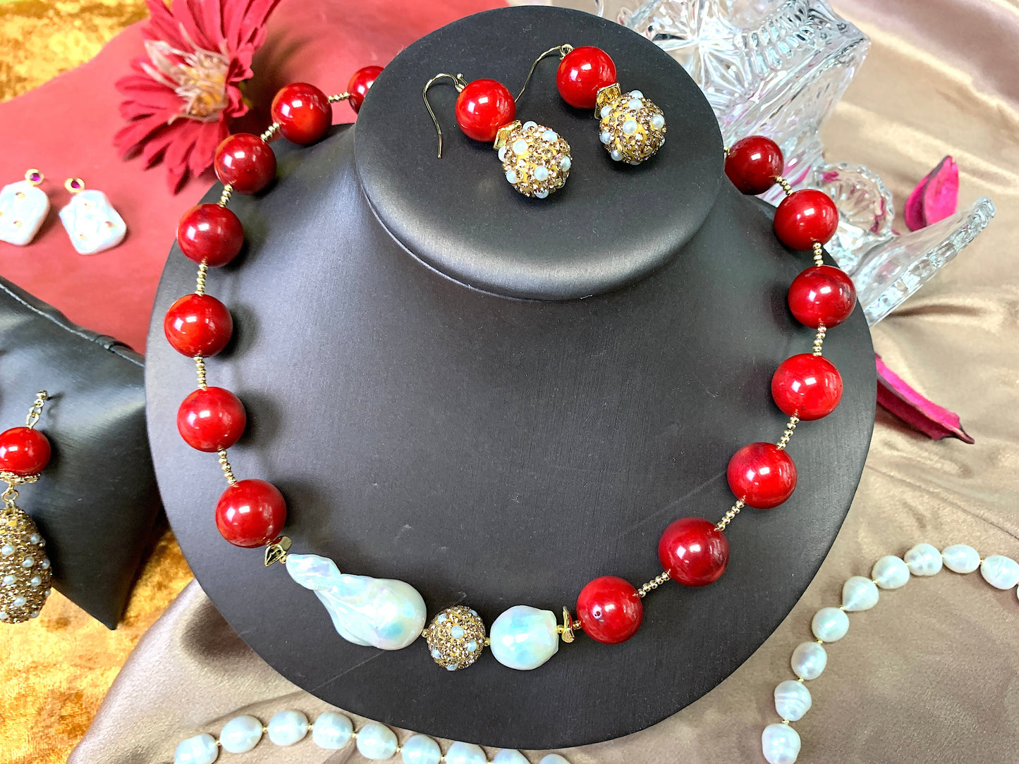 Round Corals With Baroque Pearls & Rhinestone Short Necklace FN005 - FARRA