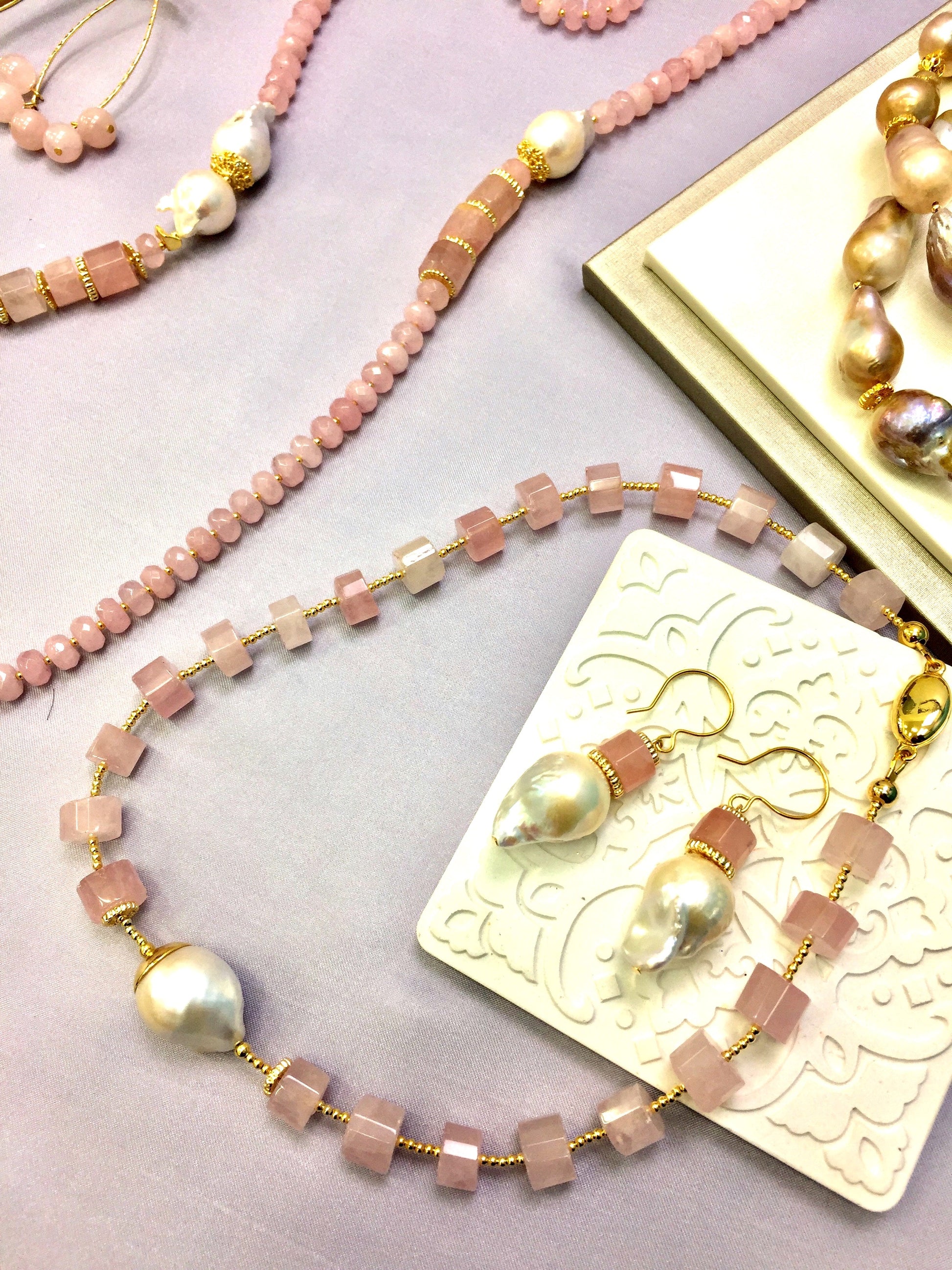 Pink Rose Quartz With Baroque Pearl Minimalist Necklace DN221 - FARRA