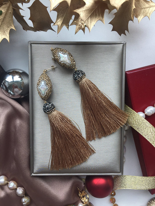 Wholesale Golden color rhinestones with tassel earrings PGE024 - FARRA