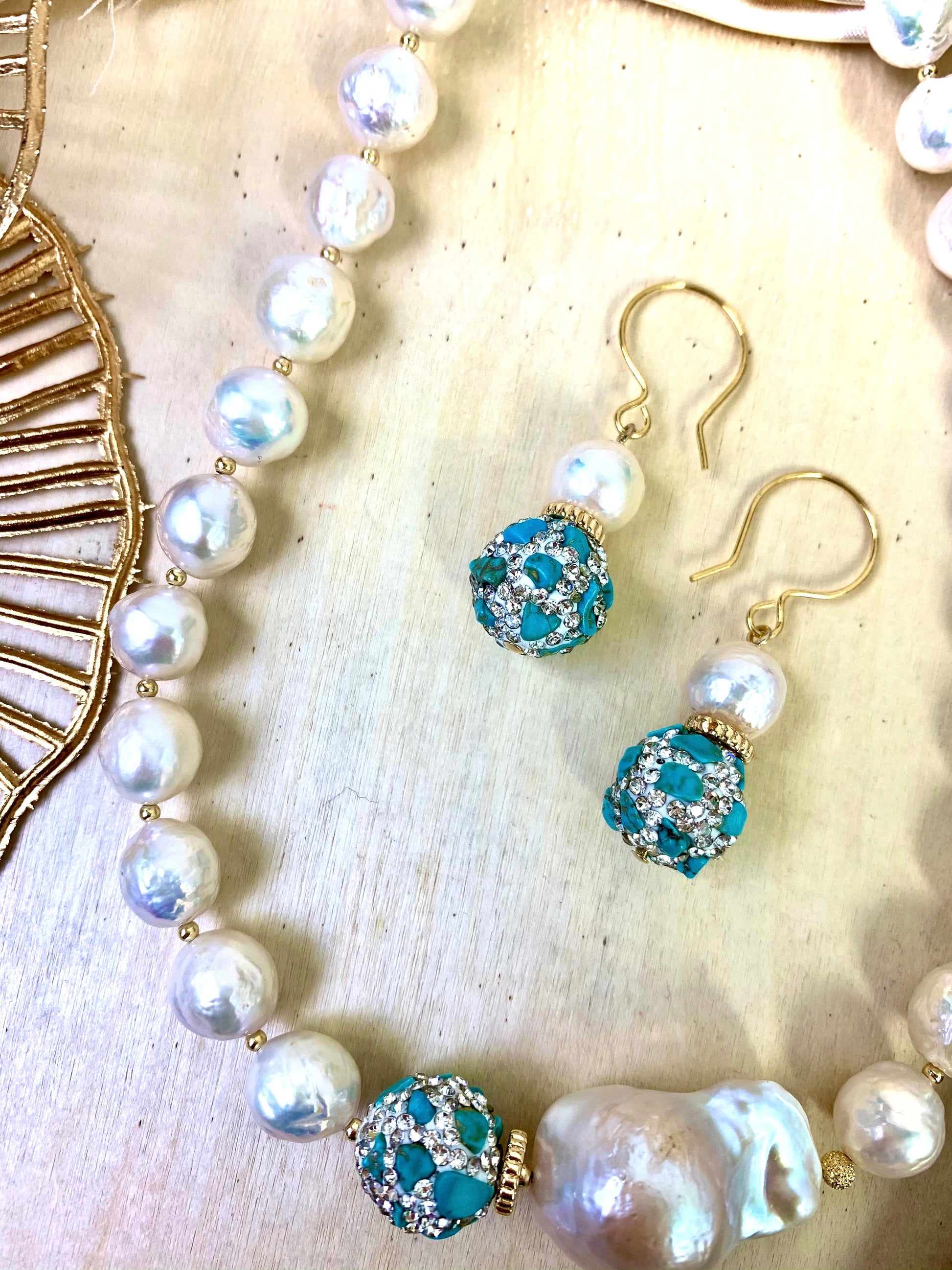 Freshwater Pearls With Baroque & Turquoise Short Necklace EN009 - FARRA