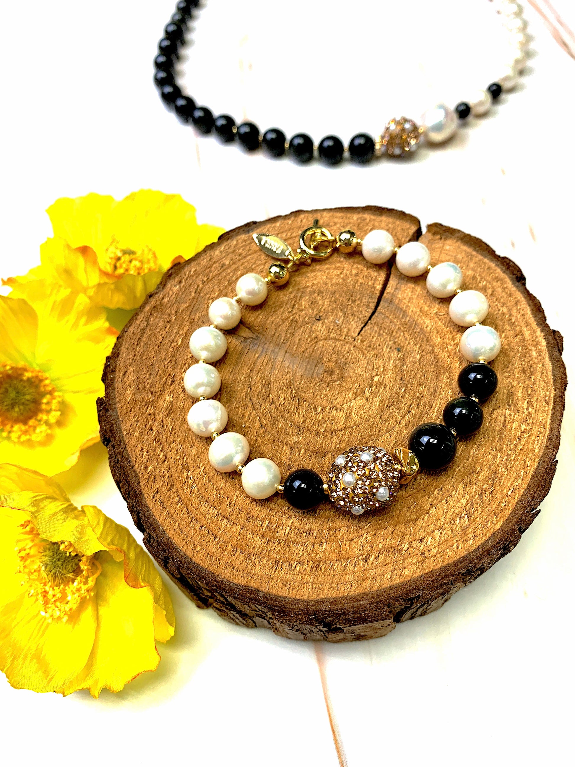 Freshwater Pearls With Black Obsidian Bracelet FB003 - FARRA
