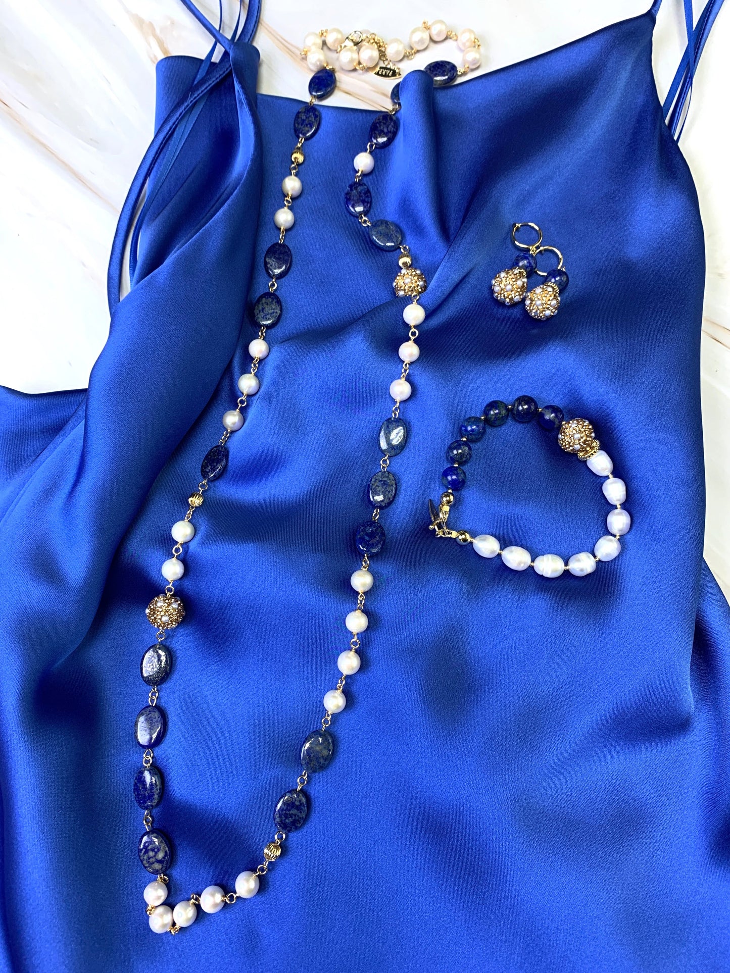 Freshwater Pearls With Lapis Color Blocking Bracelet FB001 - FARRA